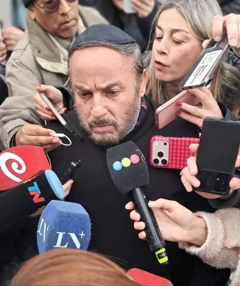 Desalojo en una sinagoga en Flores