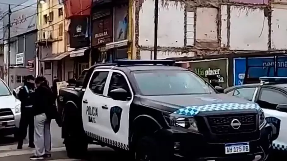 Desalojo en una sinagoga en Flores