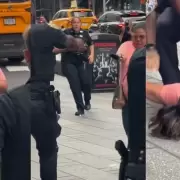 Horror en Times Square: quién era Erin Piacenti, la ejecutiva bancaria asesinada a puñaladas