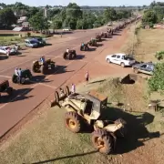 Productores yerbateros esperan a Milei con un tractorazo yerbatero en Iguaz�