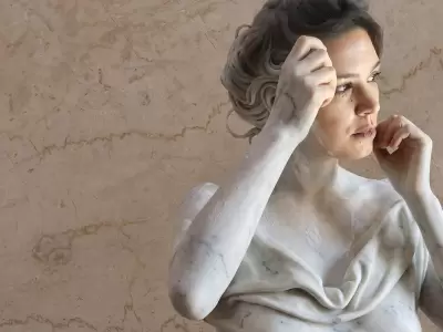 La fuente de Lola Mora, protagonizada por Vanesa Gonz�lez