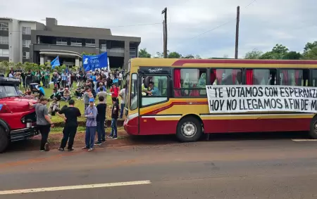 Yerbateros se manifestaron contra Milei
