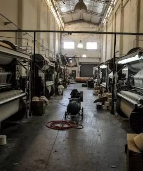 El sector textil avanza con despidos, cierres, desmantelamientos y reconversaciones al a importaci�n.