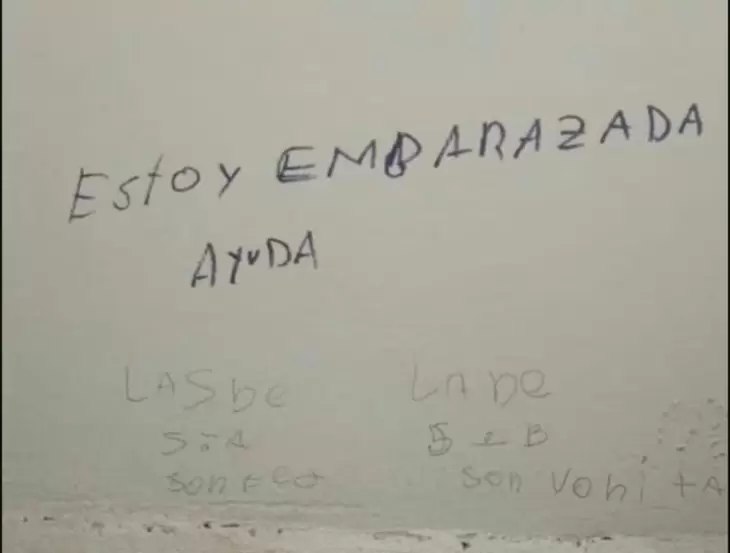 Un estremecedor mensaje apareció en el baño de una escuela en San Juan