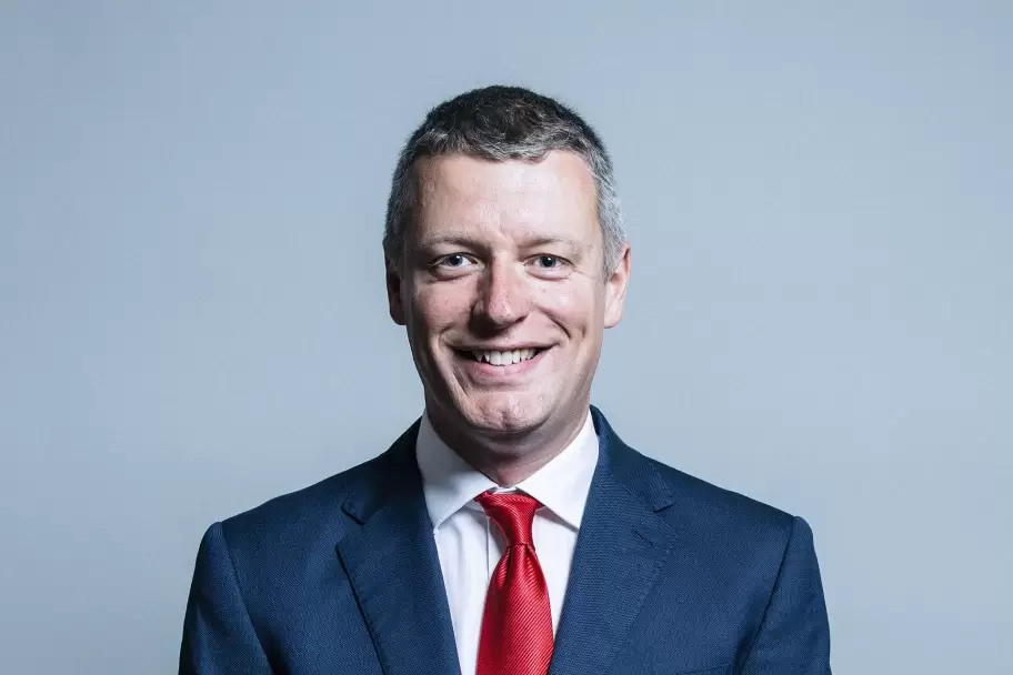 Ministro de Estado para la Preparaci�n e Industria de Defensa, Luke Pollard