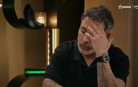 Ezequiel "Pocho" Lavezzi en el programa Fenomeni conducido por Luca Toni