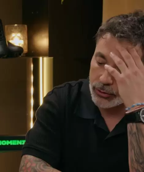 Ezequiel "Pocho" Lavezzi en el programa Fenomeni conducido por Luca Toni