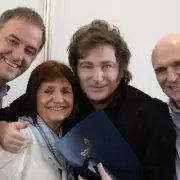 Pato Bullrich huele sangre y se desmarca del gobierno
