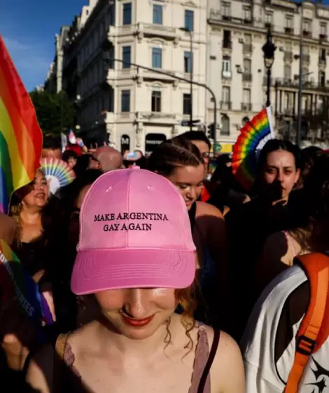 "Make Argentina Gay Again", las gorras virales de la Marcha del Orgullo en 2025