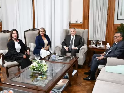 Gladys, la Bomba tucumana se reuni� con el gobernador tucumano Osvaldo Jaldo