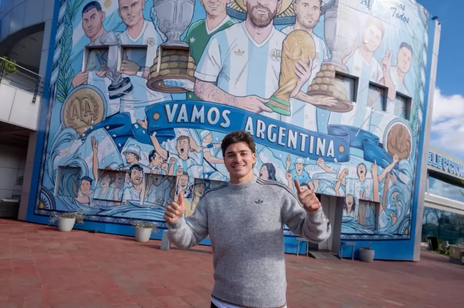 Juli�n �lvarez recuper� la sonrisa en el inicio de una fecha FIFA especial
