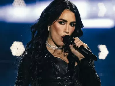 Lali en River
