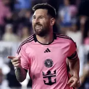 Lionel Messi hizo magia de tiro libre y qued� a un paso de romper un r�cord hist�rico