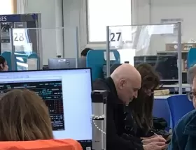 Jos� Luis Espert en la ANSES de San Isidro, en la cual exigi� una Unidad de Pago Previsional para compensar los �nicos cinco a�os de aportes que tiene