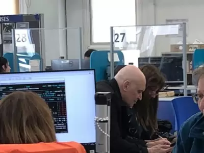 Jos� Luis Espert en la ANSES de San Isidro, en la cual exigi� una Unidad de Pago Previsional para compensar los �nicos cinco a�os de aportes que tiene