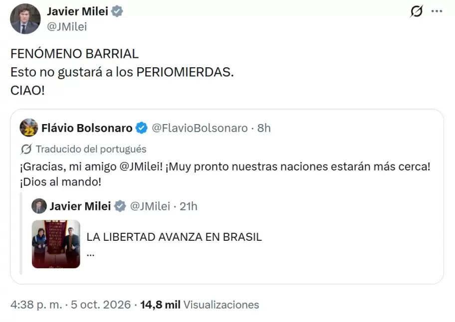 Milei llam� "periomierdas" a los trabajadores de prensa, tras los agradecimientos de Fl�vio Bolsonaro al apoyo que brind�.