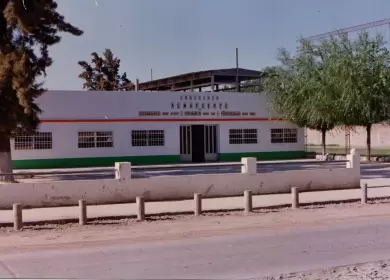 �Cierra el Instituto Almafuerte?