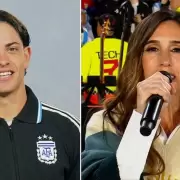 La Sole cambi� un poncho por una casaca y se llev� las tarjetas del partido