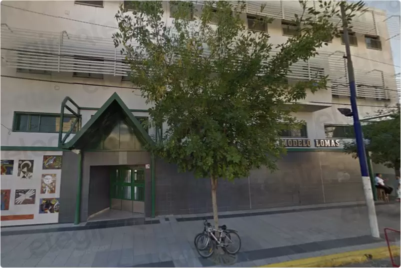 Colegio Modelo Lomas