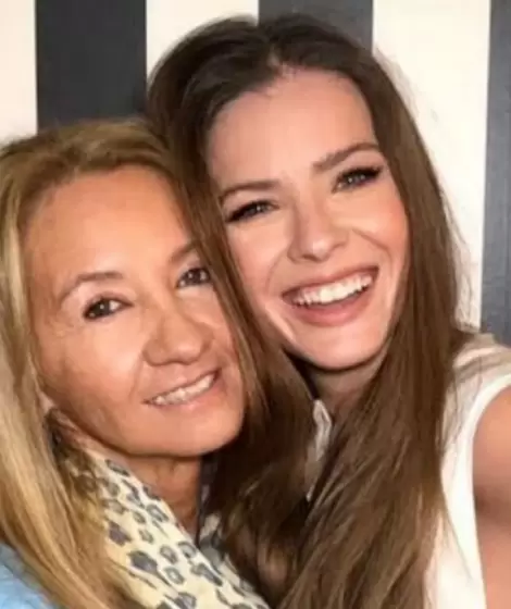 China Su�rez y su mam� Marcela Riveiro