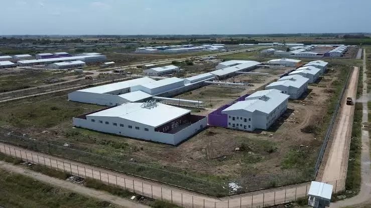 La nueva prisión de Marcos Paz recibirá a 2.240 presos porteños, como parte del plan de traslado de la vieja cárcel de Devoto.