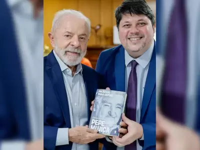 Rogerio Tomaz Jr y Lula