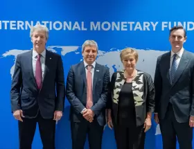 Santiago Bausili, Luis "Toto" Caputo, Kristalina Georgieva y Dan Katz.