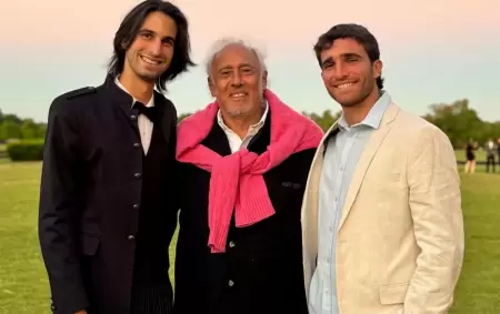 Franco, Gustavo y Valent�n Yankelevich.