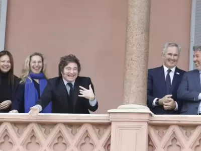 Milei farme� aura desde el balc�n de Casa Rosada