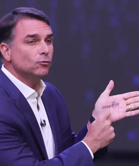 Fl�vio Bolsonaro