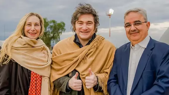 Los hermanos Milei junto a Jalil