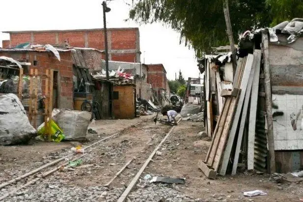 Para la UCA hay casi 14 millones de pobres.