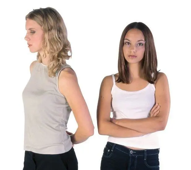 mujeres peleando