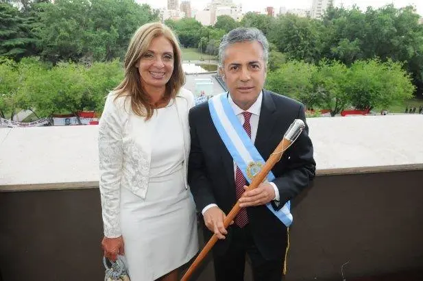 Alfredo Cornejo y Laura Montero, gobernador y vice de Mendoza