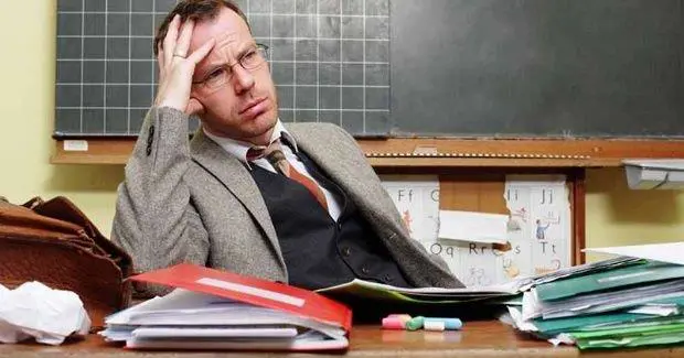 profesor cansado