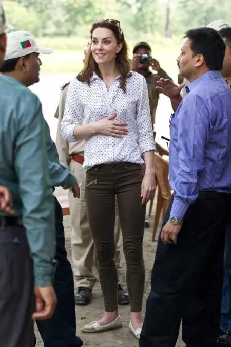 Kate y los pantalones chup�n de Zara. Ante todo, la comodidad.