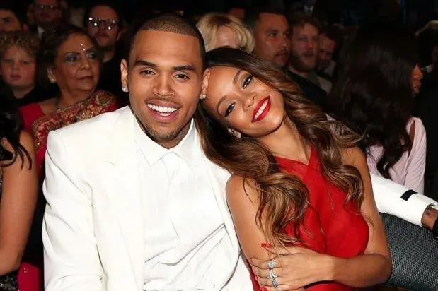 Rhianna y Chris Brown.