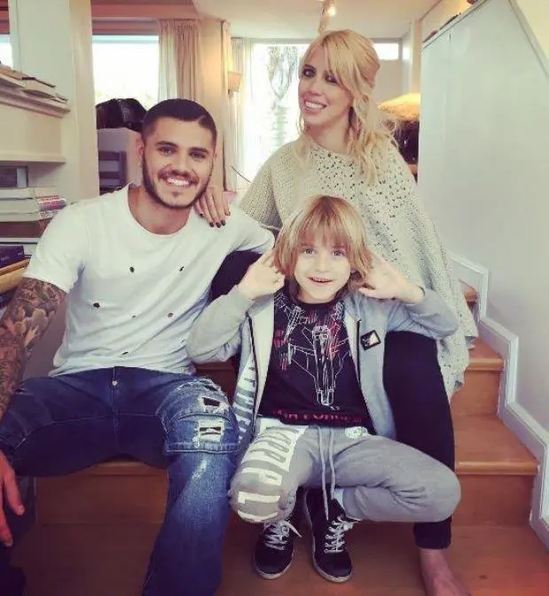 De nuevo en Italia: Icardi, Wanda y Valentino, el primer hijo que tuvo con Maxi Lpez