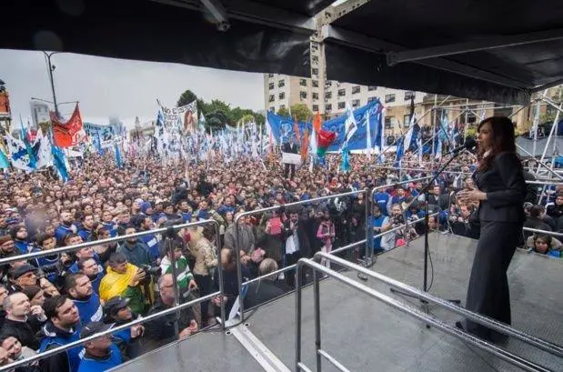 La ex presidenta Cristina Kirchner deber asistir otra vez a los tribunales de Comodoro Py.