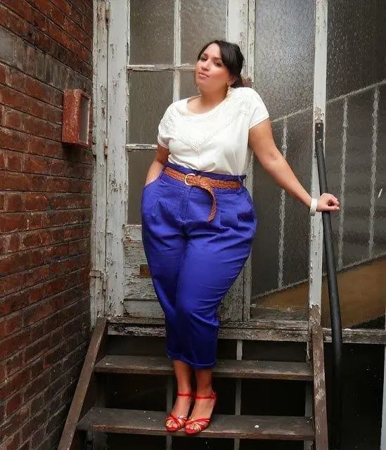 Tiro alto con cinturn. 