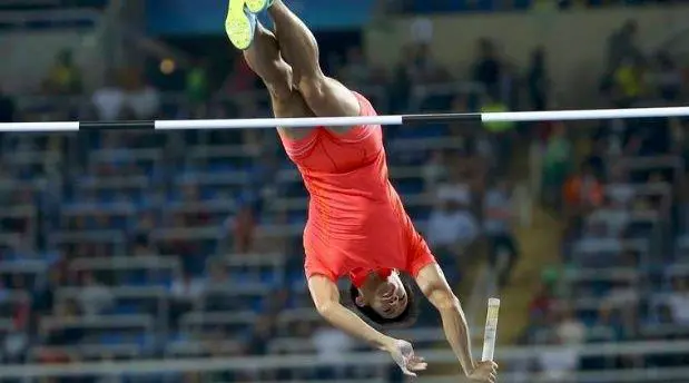 Otro plano del salto. 