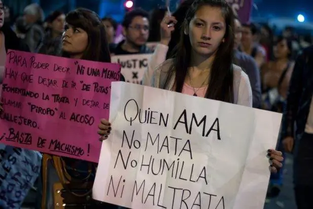 'Quien ama no mata, no humilla, no maltrata'