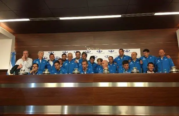 Todo el equipo argentino de la Copa Davis, presente