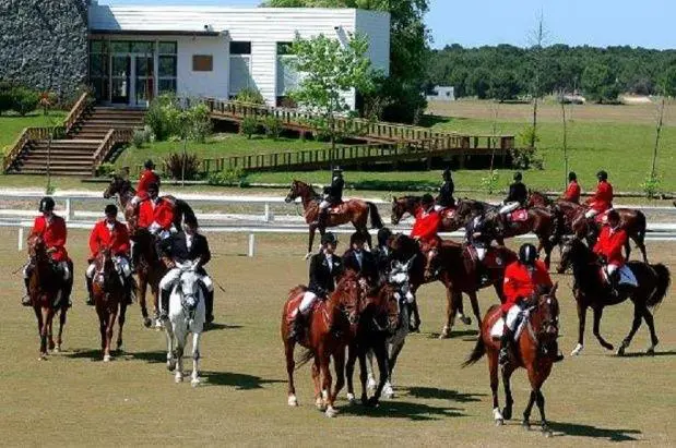 La cacera del zorro en Pinamar es un evento hpico