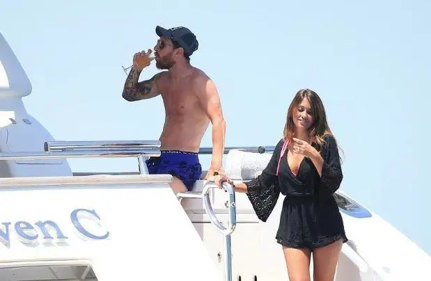 Messi y Antonella en Ibiza