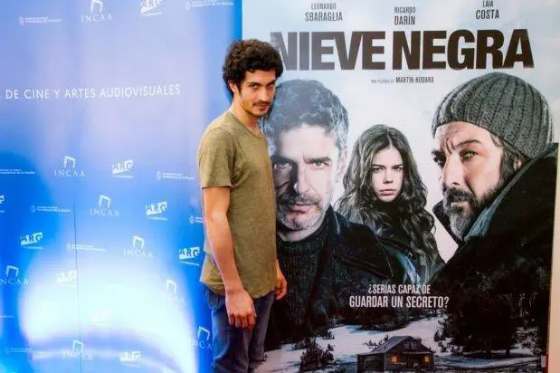 El Chino Darn, apoyando el nuevo film de su padre