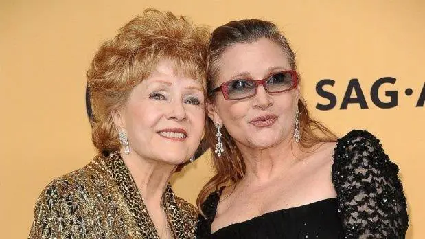 Carrie Fisher, la entraable princesa Leia de Star Wars, muri a los 60 aos. Dos das ms tarde muri su madre, Debbie Reynolds, la protagonista de Cantando Bajo la Lluvia