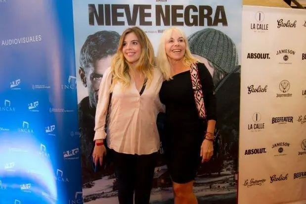 Dalma Maradona y su madre, Claudia Villafae