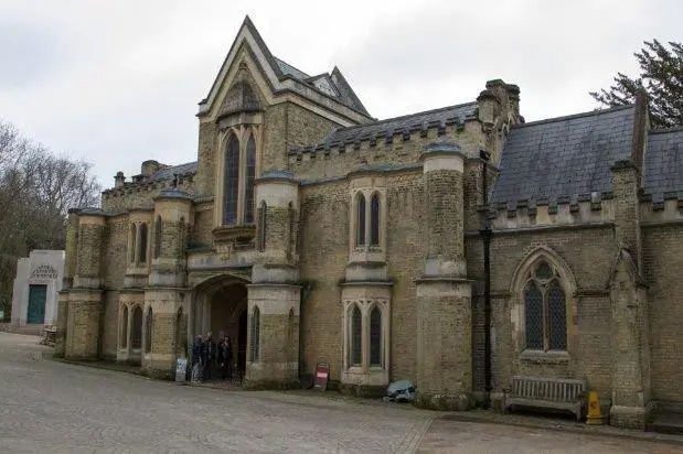 Highgate cemetery