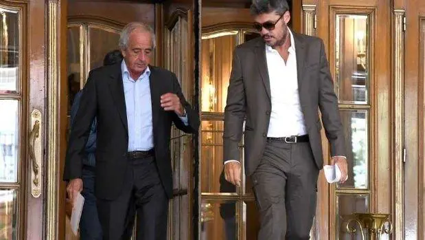 Rodolfo D'Onofrio y Marcelo Tinelli: ambos buscan imponerse ante Chiqui Tapia en las prximas elecciones de AFA